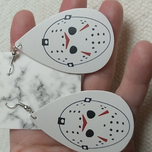 Halloween Horror Faux Leather Hypoallergenic earrings Jason - Picture 2 of 2